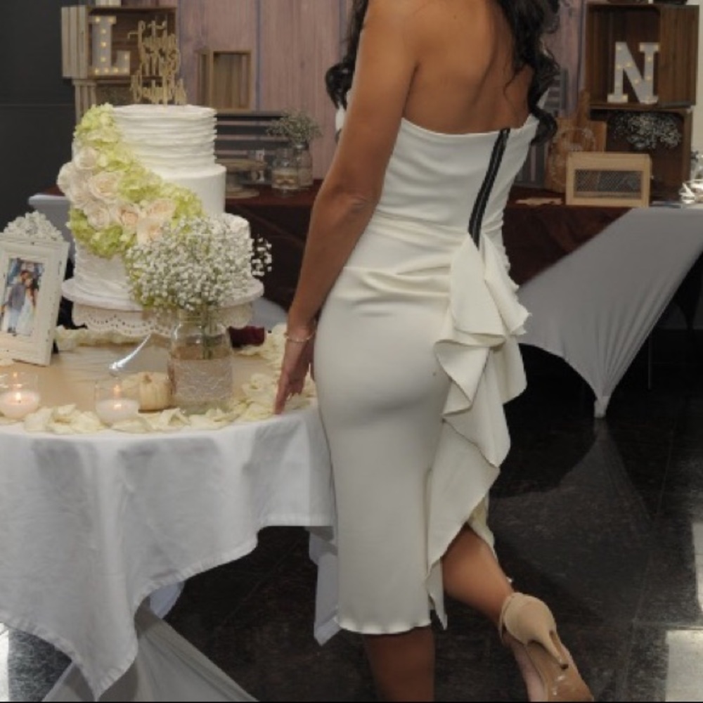 Ivory dress - Picture 2 of 2